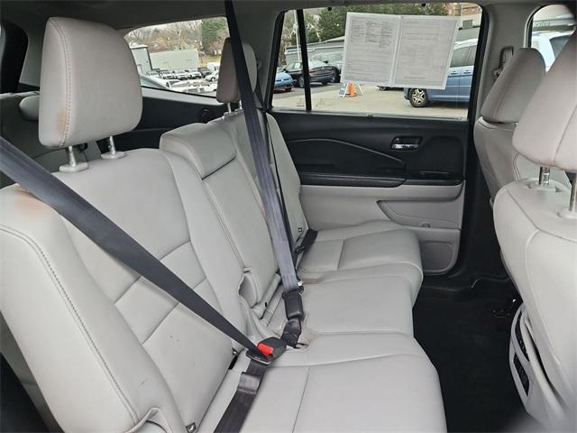 used 2021 Honda Pilot car, priced at $25,000