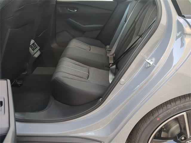 new 2025 Honda Accord Hybrid car, priced at $32,200