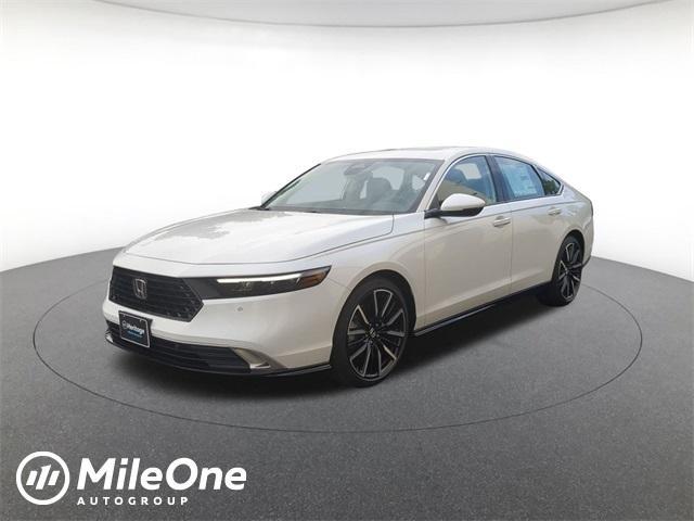 new 2025 Honda Accord Hybrid car, priced at $38,052