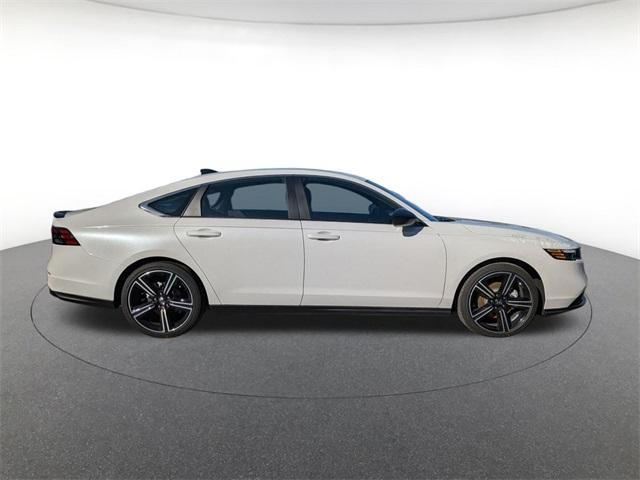 new 2025 Honda Accord Hybrid car, priced at $32,200
