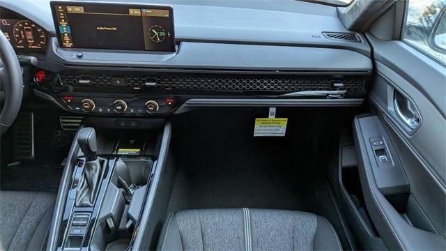new 2025 Honda Accord Hybrid car, priced at $32,200