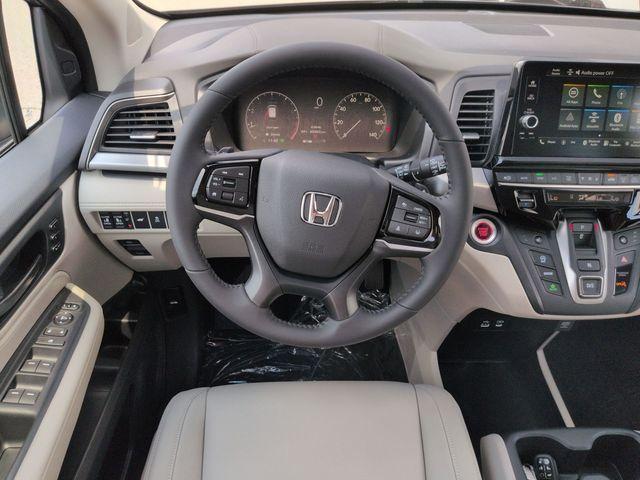 new 2026 Honda Odyssey car, priced at $42,437
