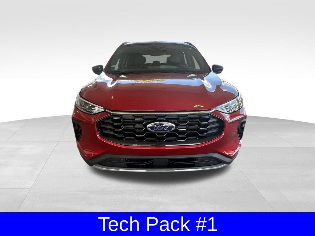 used 2025 Ford Escape car, priced at $28,287