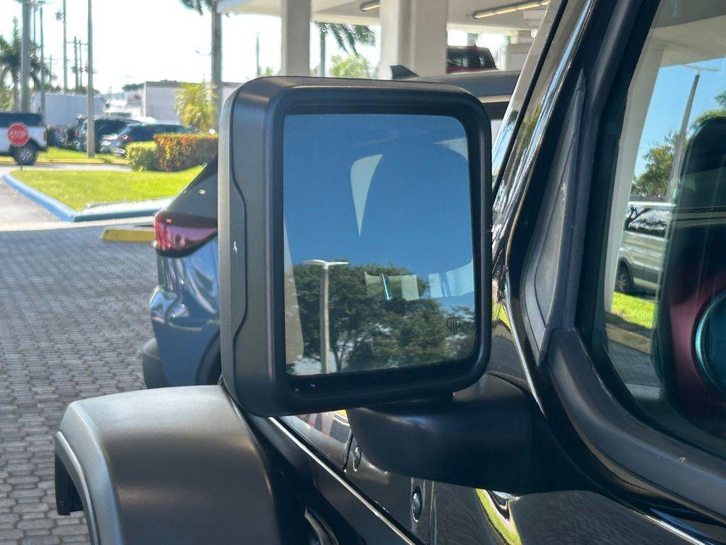 used 2022 Jeep Wrangler Unlimited car, priced at $34,822