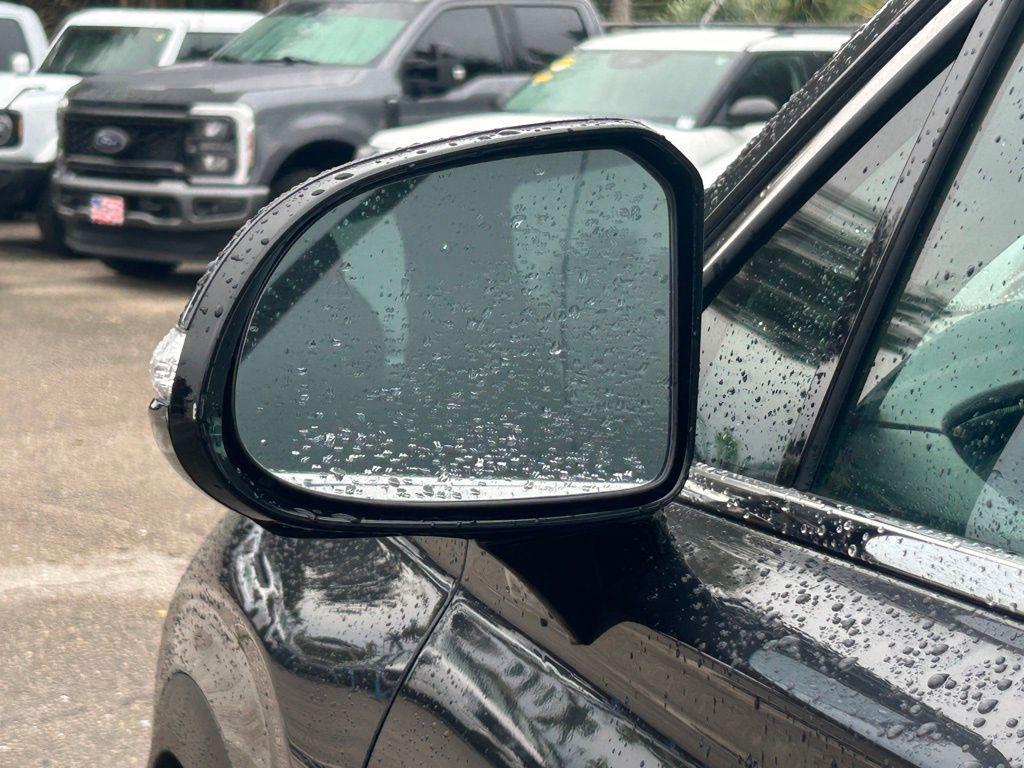 used 2023 Hyundai Santa Fe car, priced at $21,078