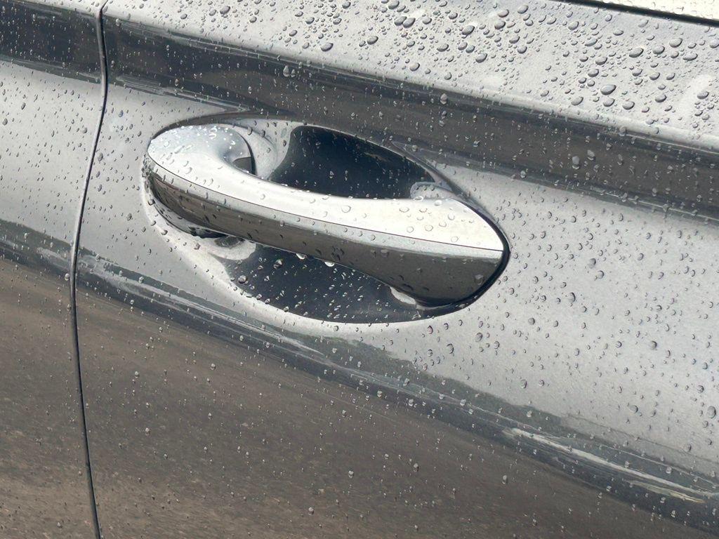 used 2023 Hyundai Santa Fe car, priced at $21,078