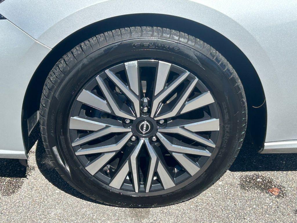 used 2024 Nissan Altima car, priced at $17,250