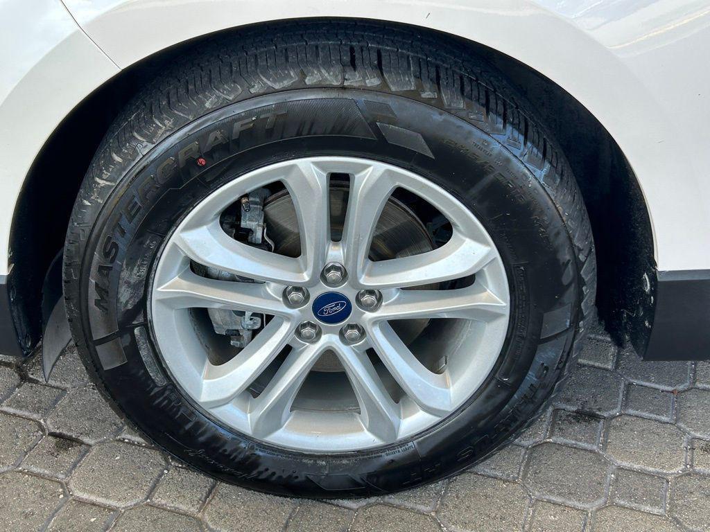 used 2019 Ford Edge car, priced at $16,495