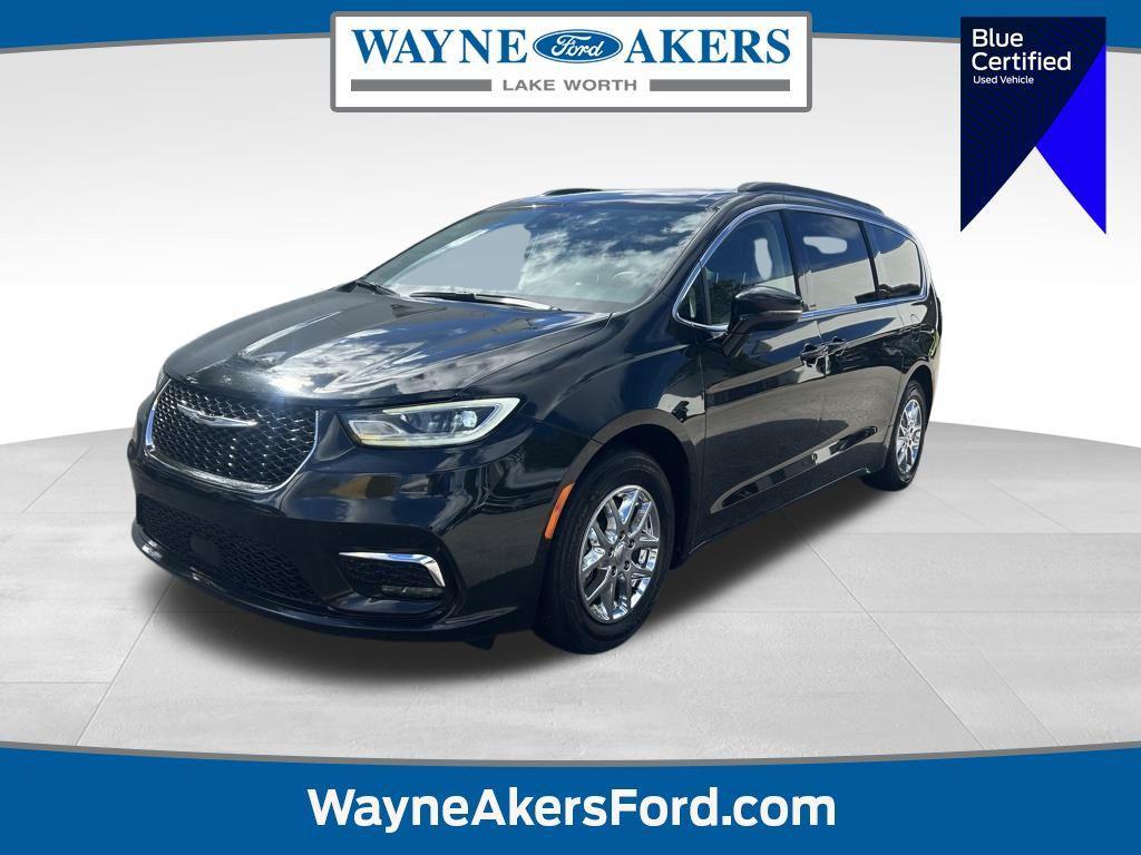 used 2022 Chrysler Pacifica car, priced at $19,264