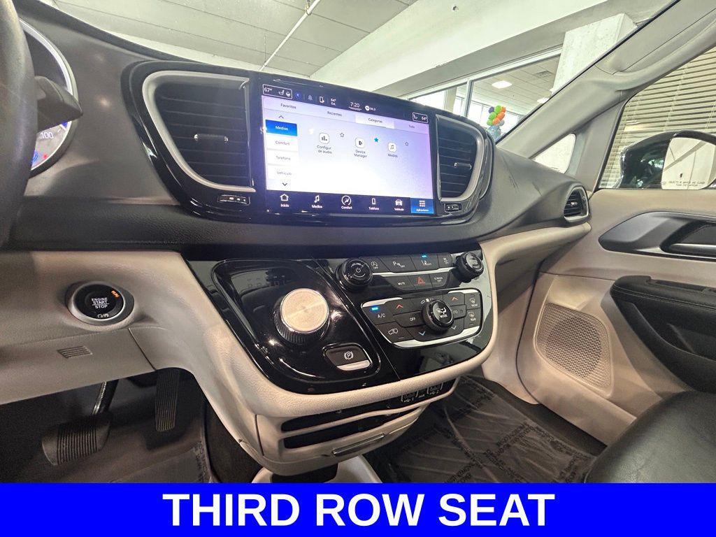 used 2022 Chrysler Pacifica car, priced at $19,264