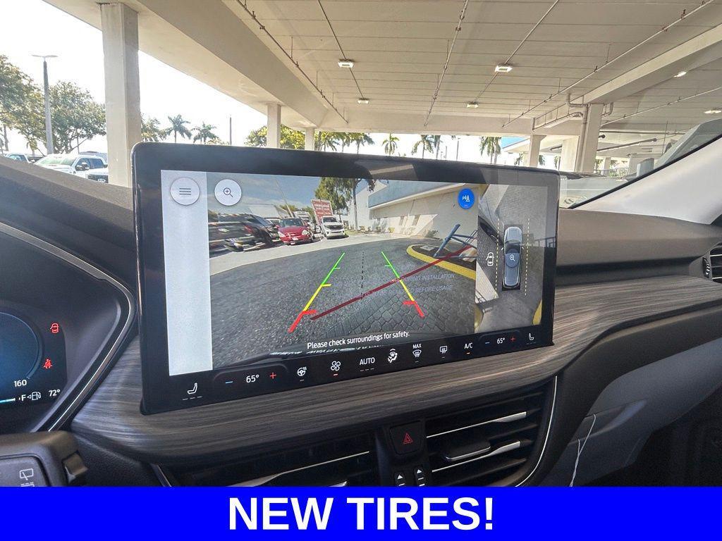 used 2024 Ford Escape PHEV car, priced at $39,995