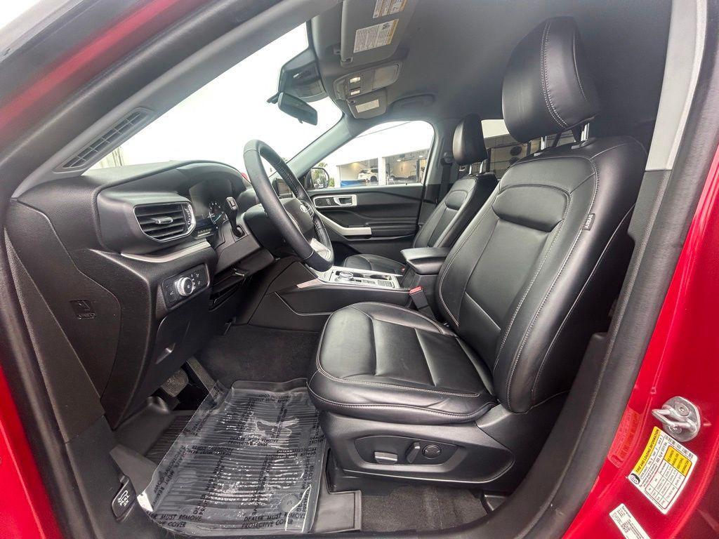 used 2022 Ford Explorer car, priced at $24,995