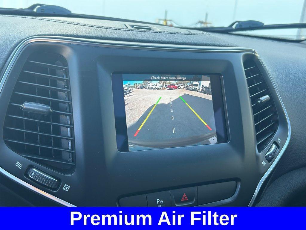 used 2020 Jeep Cherokee car, priced at $17,677