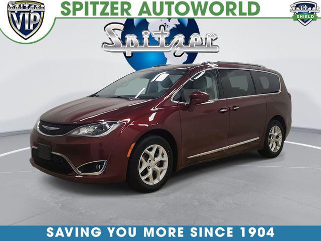 used 2020 Chrysler Pacifica car, priced at $13,995