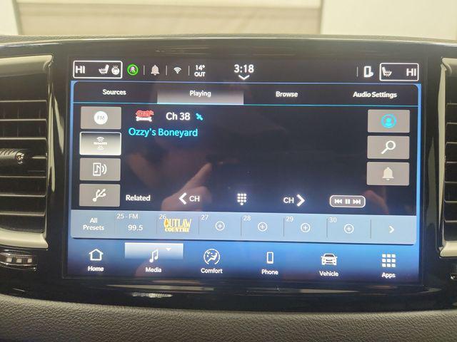 used 2025 Chrysler Pacifica car, priced at $28,995