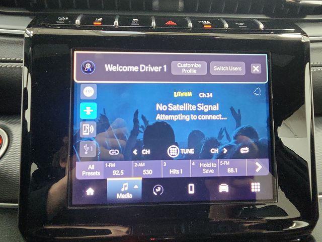 new 2025 Jeep Grand Cherokee car, priced at $41,422