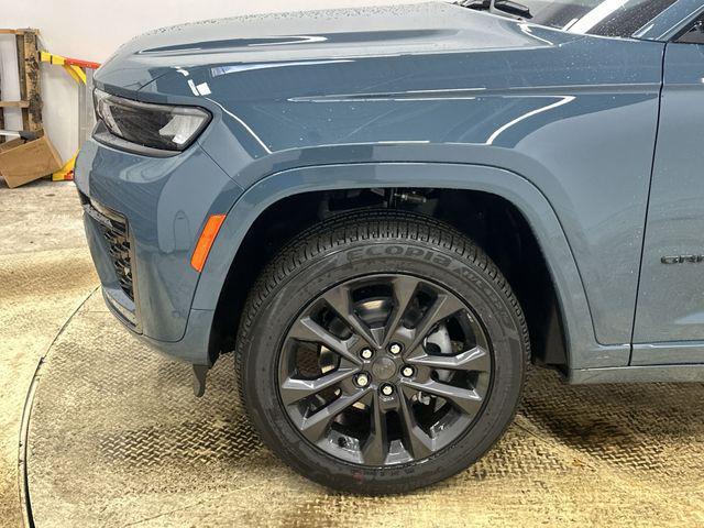 new 2026 Jeep Grand Cherokee car, priced at $49,414