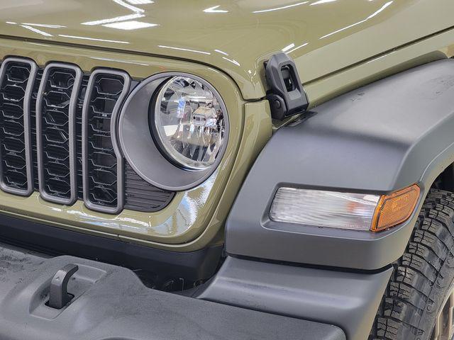 new 2026 Jeep Wrangler car, priced at $44,658
