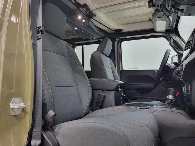 new 2026 Jeep Wrangler car, priced at $44,658