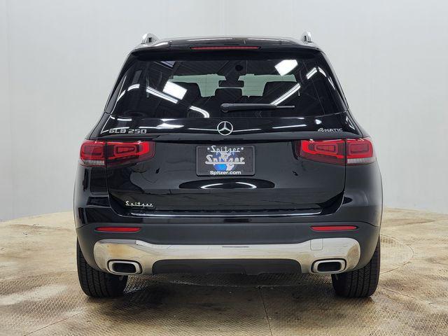 used 2023 Mercedes-Benz GLB 250 car, priced at $25,500