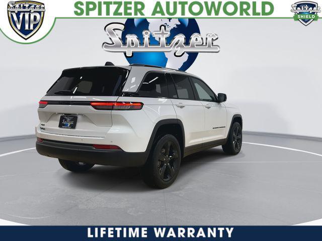 new 2026 Jeep Grand Cherokee car, priced at $43,703