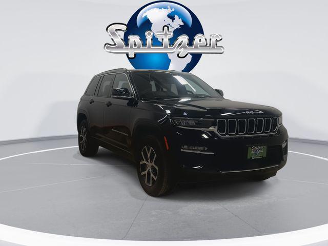 used 2025 Jeep Grand Cherokee car, priced at $42,990