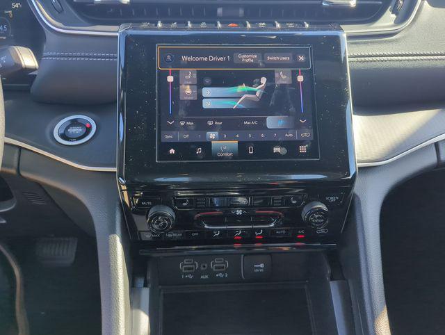 new 2025 Jeep Grand Cherokee car, priced at $36,021