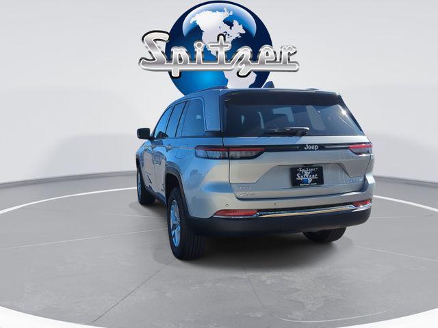 new 2025 Jeep Grand Cherokee car, priced at $36,021