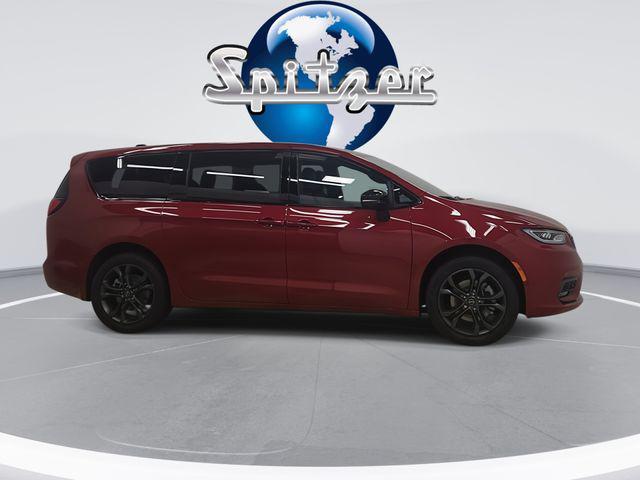 new 2026 Chrysler Pacifica car, priced at $45,990