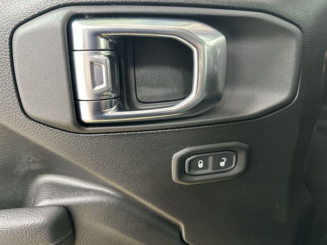 new 2026 Jeep Wrangler car, priced at $41,695