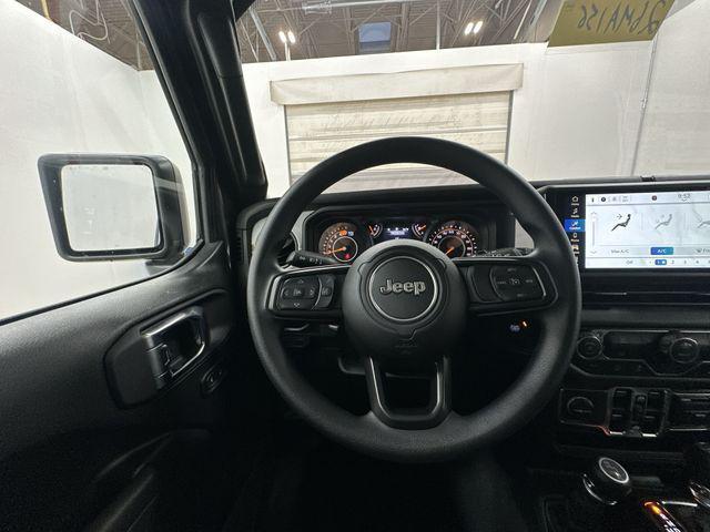 new 2026 Jeep Wrangler car, priced at $41,695