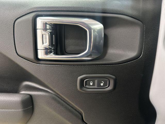 new 2026 Jeep Wrangler car, priced at $40,781