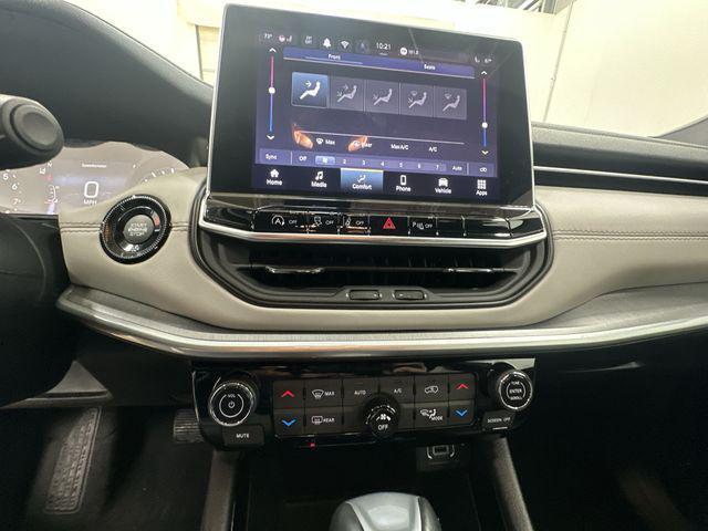 used 2025 Jeep Compass car, priced at $25,995