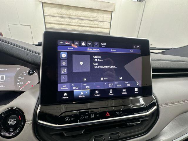 used 2025 Jeep Compass car, priced at $25,995