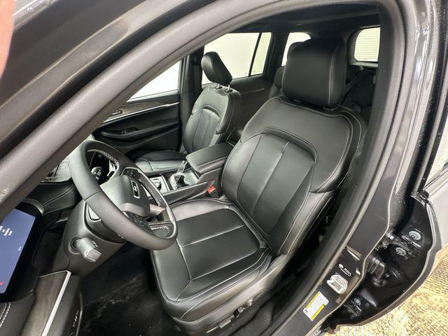 new 2026 Jeep Grand Cherokee car, priced at $47,357