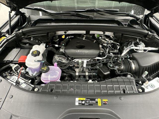 new 2026 Jeep Grand Cherokee car, priced at $47,357