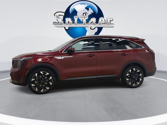 used 2025 Kia Sorento car, priced at $32,500