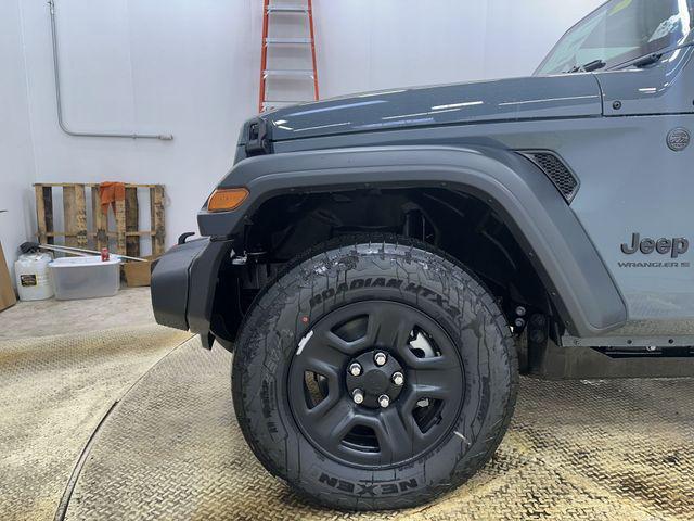 new 2026 Jeep Wrangler car, priced at $41,299