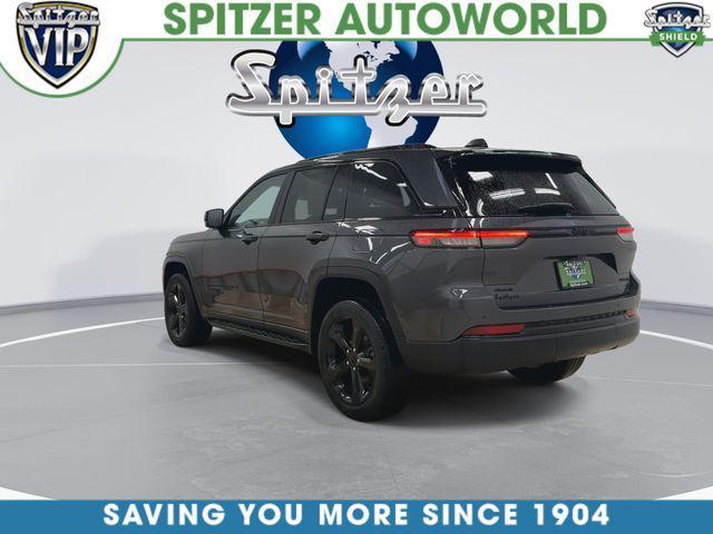 used 2025 Jeep Grand Cherokee car, priced at $39,225
