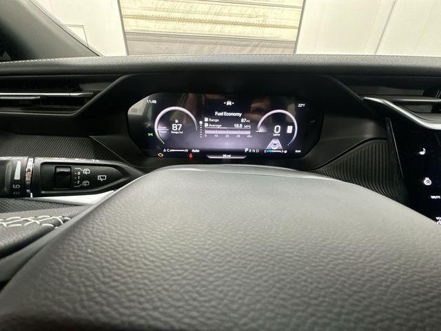 new 2026 Jeep Cherokee car, priced at $41,115