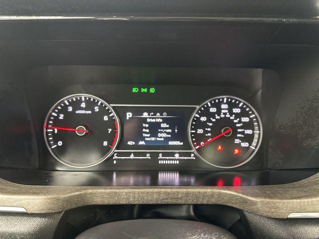 used 2023 Kia Sorento car, priced at $26,995