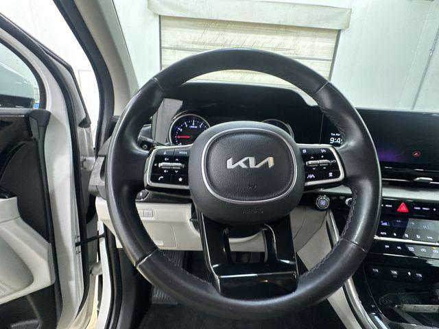used 2024 Kia Carnival car, priced at $30,995