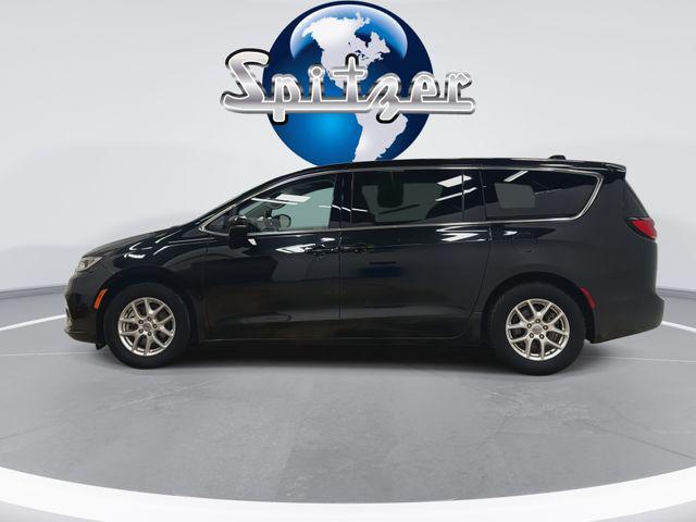 used 2023 Chrysler Pacifica car, priced at $24,500