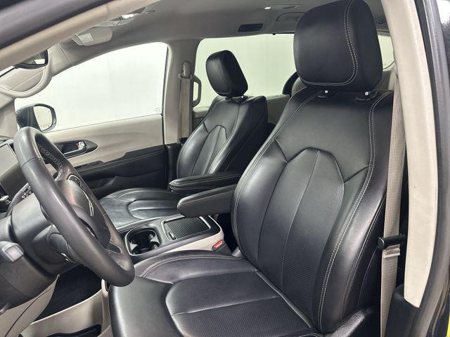 used 2023 Chrysler Pacifica car, priced at $24,500