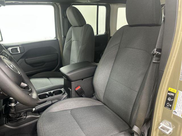 new 2026 Jeep Wrangler car, priced at $41,299