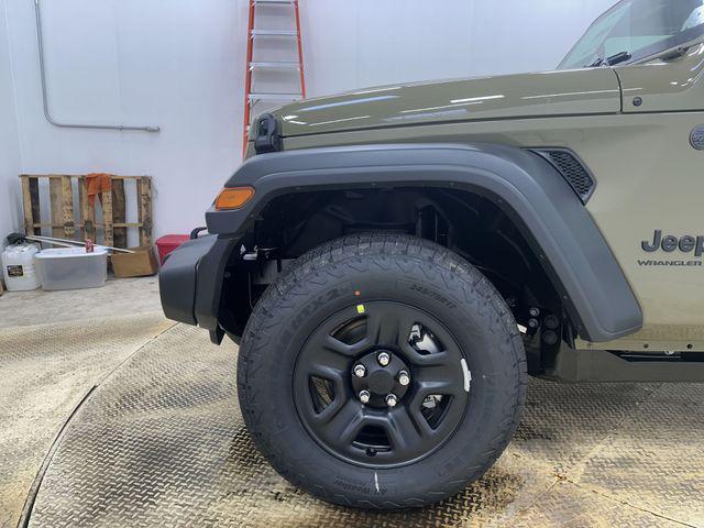 new 2026 Jeep Wrangler car, priced at $41,299