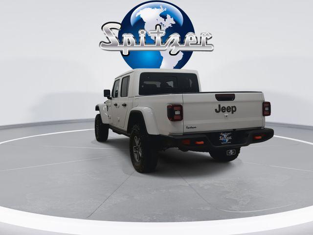 new 2026 Jeep Gladiator car, priced at $51,764