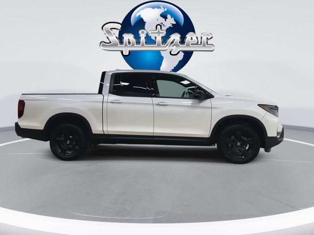 used 2025 Honda Ridgeline car, priced at $39,625