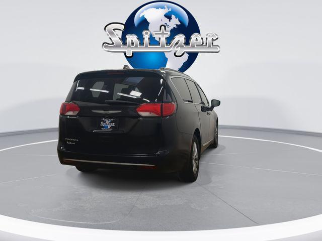 used 2017 Chrysler Pacifica car, priced at $8,990