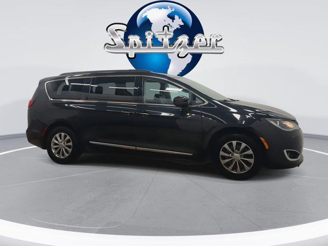 used 2017 Chrysler Pacifica car, priced at $8,990